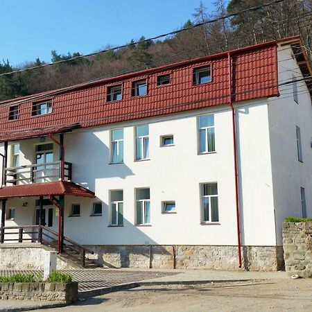 Hotel Teilor Caciulata Exterior photo